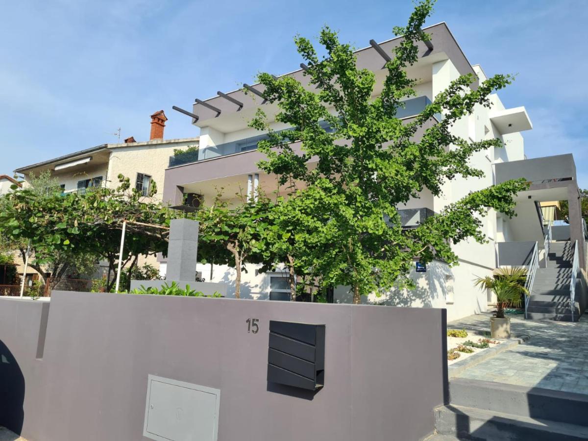 Villa Ska Пула Екстериор снимка